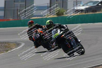 media/Apr-20-2025-AHRMA (Sun) [[393a79c373]]/Race/Group 9/Turn 4b/